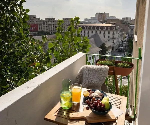 Spacious 2 Bdr Flat In The Old Town *