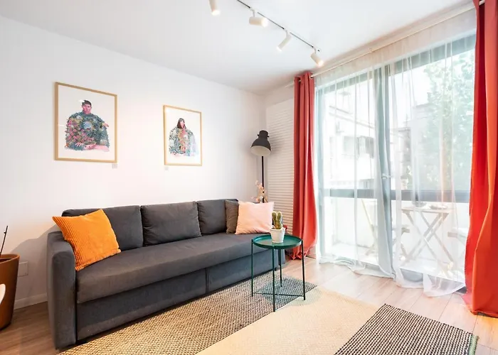 Spacious 2 Bdr Flat In The Old Town *