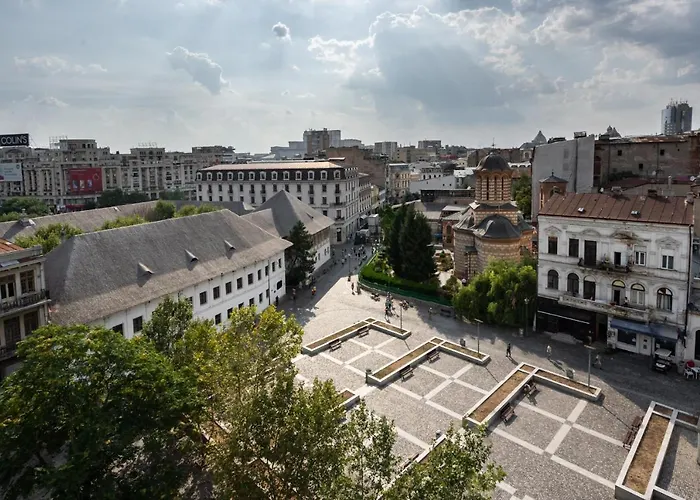 Spacious 2 Bdr Flat In The Old Town *