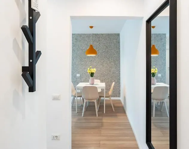 Lägenhet Spacious 2 Bdr Flat In The Old Town